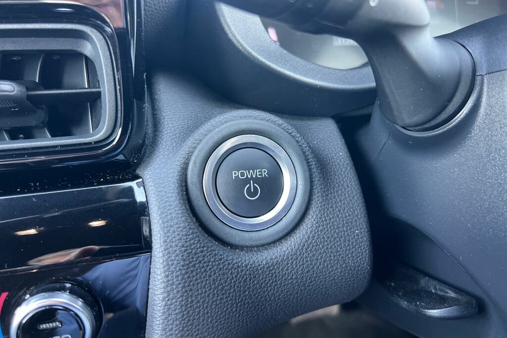Toyota Yaris Cross 1.5 Vvt-h Excel E-cvt Euro 6 Ss Silver #16