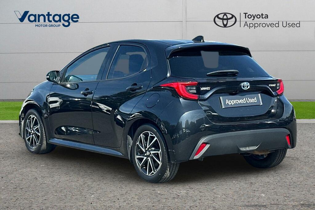 Toyota Yaris 1.5 Vvt-h Design E-cvt Euro 6 Ss Black #4