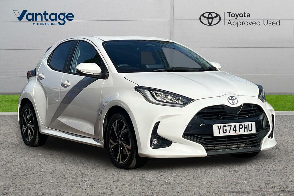 Toyota Yaris 1.5 Vvt-h Design Hatchback Hybrid E-cvt White