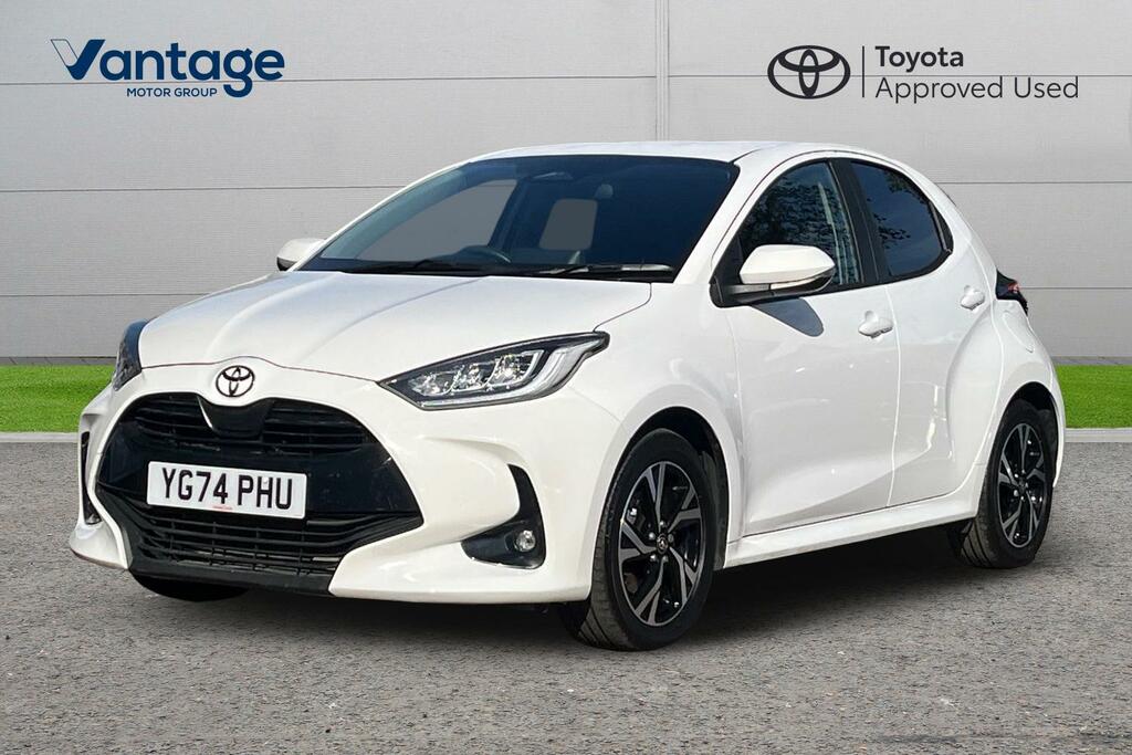 Toyota Yaris 1.5 Vvt-h Design Hatchback Hybrid E-cvt White #3