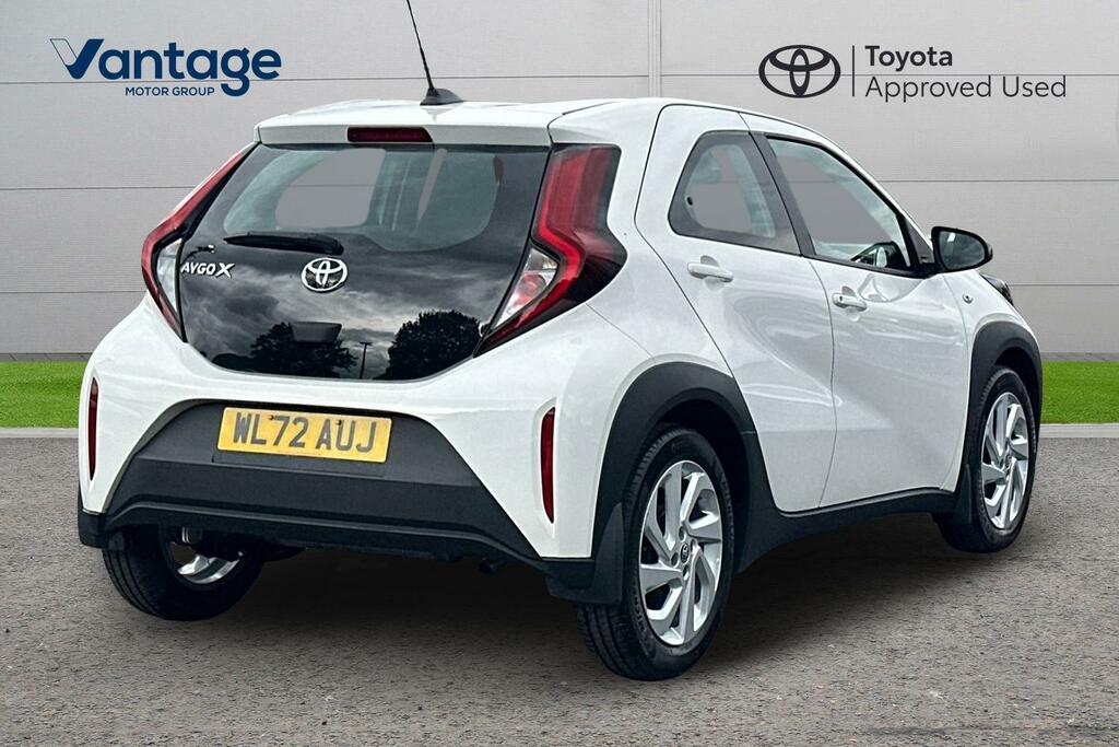 Toyota Aygo X 1.0 Vvt-i Pure X-shift Euro 6 Ss White #2