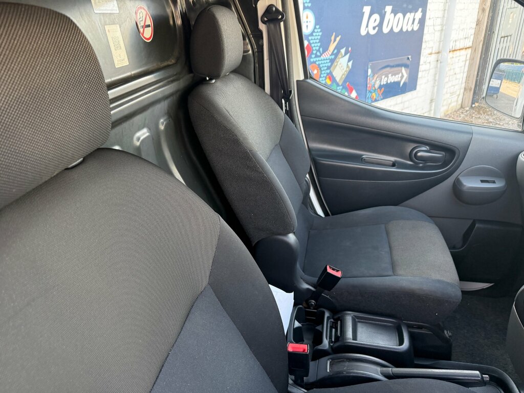 Nissan e-NV200 40Kwh Visia Swb White #25