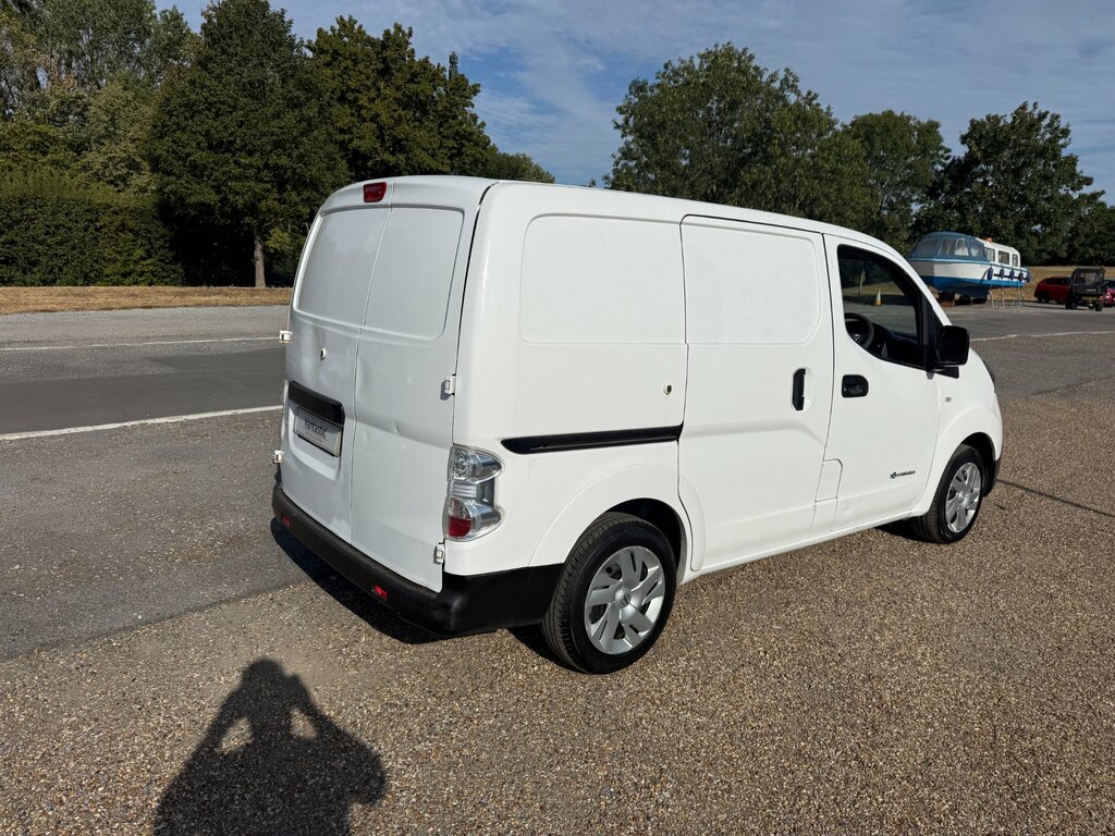 Nissan e-NV200 40Kwh Acenta Panel Van Swb Quic White #4
