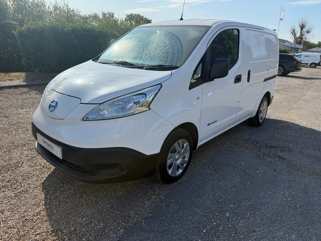 Nissan e-NV200 40Kwh Acenta Panel Van Swb Quic White #3