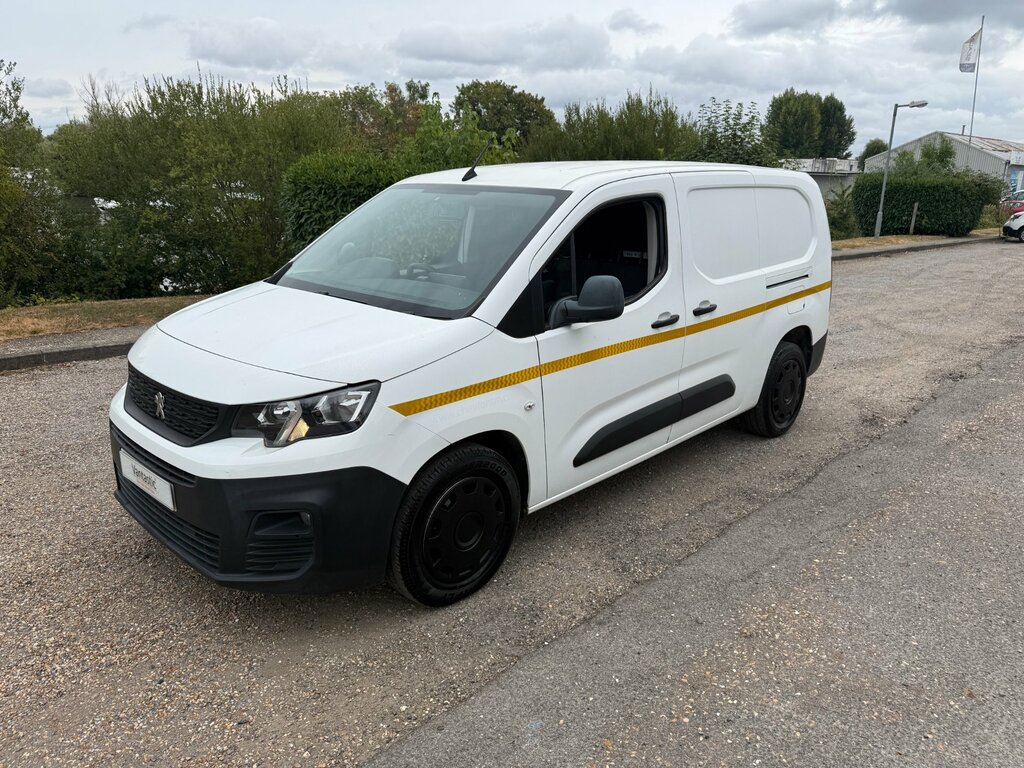 Peugeot Partner 1.6 Bluehdi 950 Grip Long Panel Van 6Dr Man White