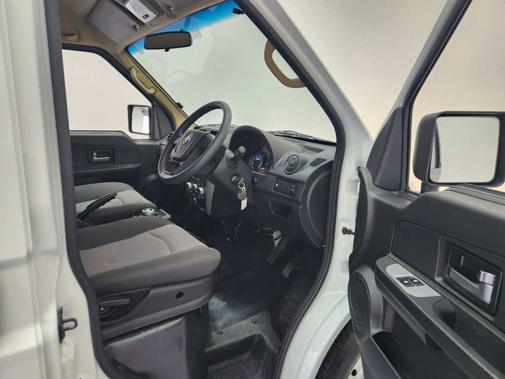 DFSK EC35 60Kw 39Kwh 50Mph White #6