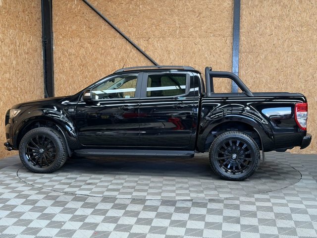 Ford Ranger 2.2 Tdci Black Edition Pickup Double Cab Diese Black #2