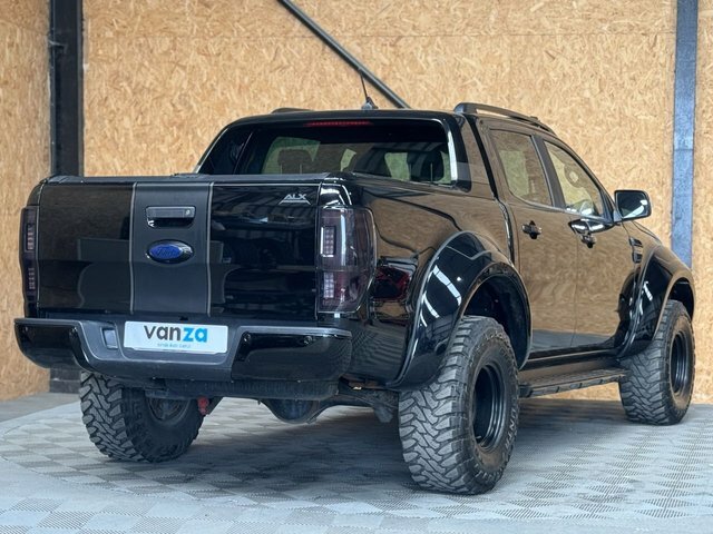 Ford Ranger 2.0 Ecoblue Wildtrak Pickup Double Cab Black #3