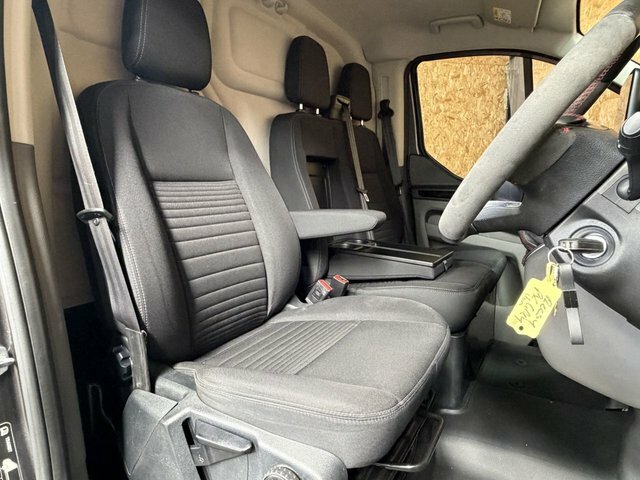 Ford Transit Custom 2.0 300 Ecoblue Limited Panel Van Manua R33SYO Grey #6