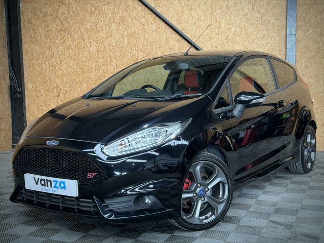 Ford Fiesta 1.6T Ecoboost St-3 Hatchback Eur Black