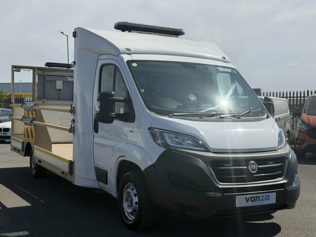 Fiat Ducato 2.3 Multijetii 35 Chassis Cab Ma White #2