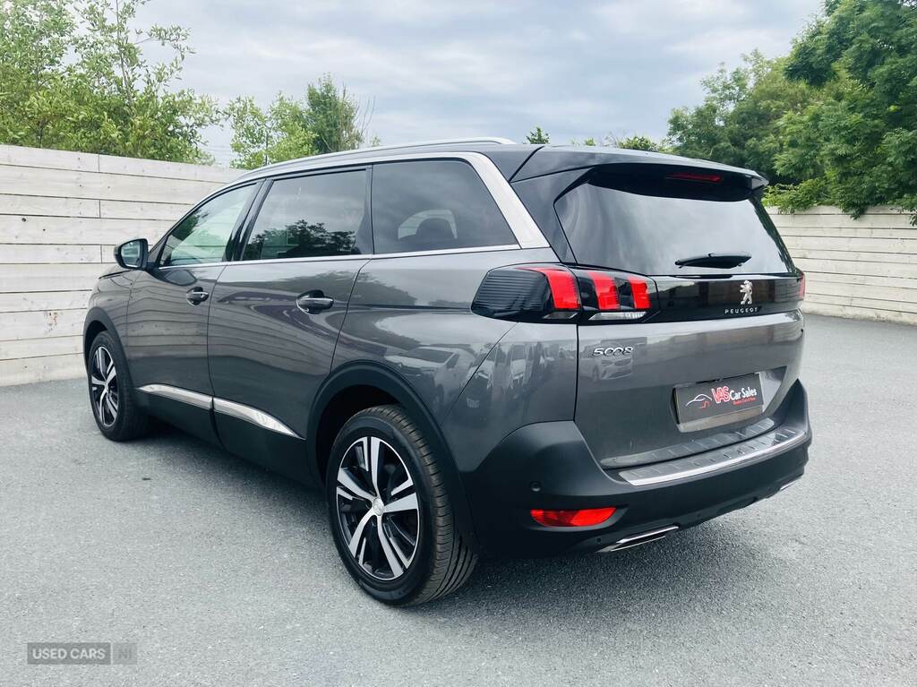 Peugeot 5008 1.6 Bluehdi 120 Gt Line Grey #4