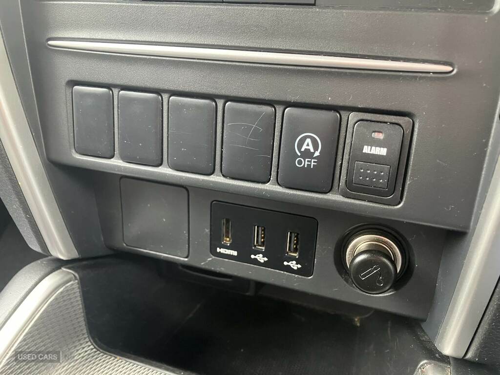 Mitsubishi L200 2.2 Di-d Dc Barbarian 4Wd Euro 6 Ss Grey #18