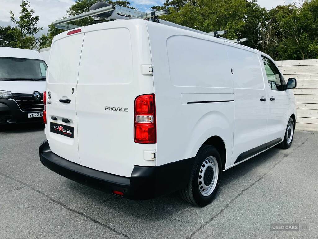 Toyota PROACE 2.0D 120 Icon Van White #6