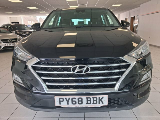 Hyundai Tucson 1.6 Gdi Se Nav Suv Euro 6 S S PY68BBK Black #2