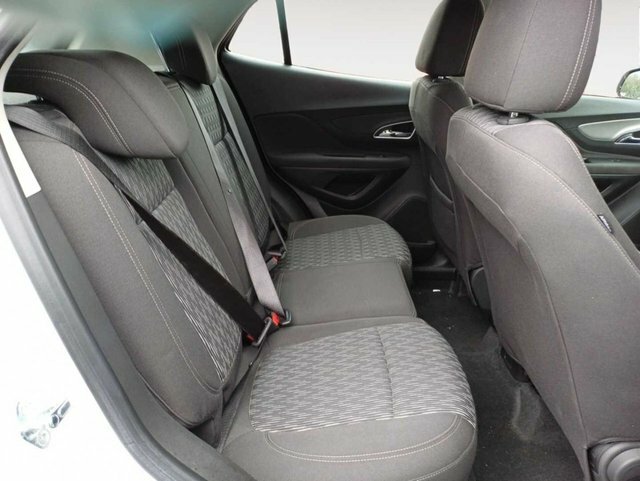 Vauxhall Mokka 1.6 Tech Line Cdti S S 134 Bhp White #6