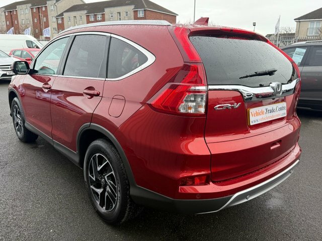 Honda Cr-V 2.0 I-vtec Se Plus Navi Suv 4Wd Red #4