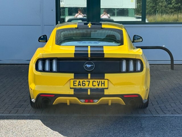 Ford Mustang Coupe 2.3T Ecoboost Fastback Euro 6 201717 Black #28