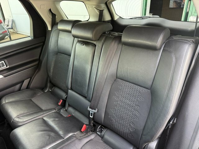 Land Rover Discovery Sport Hse White #20