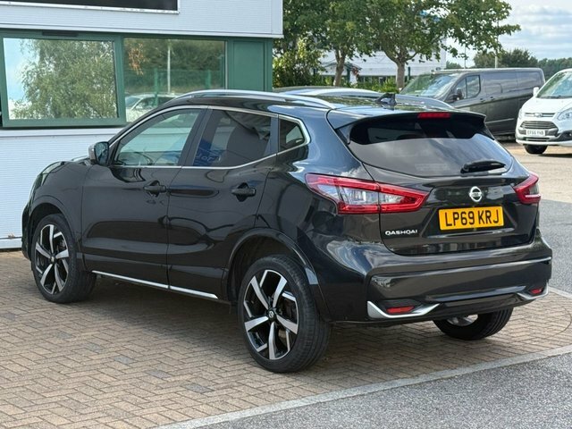 Nissan Qashqai 2019 1.3 Dig-t Tekna Suv Euro 6 Black #2