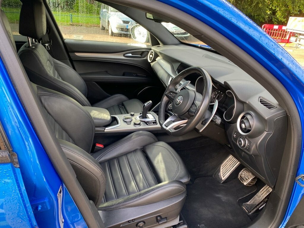 Alfa Romeo Stelvio 2L Veloce Blue #2