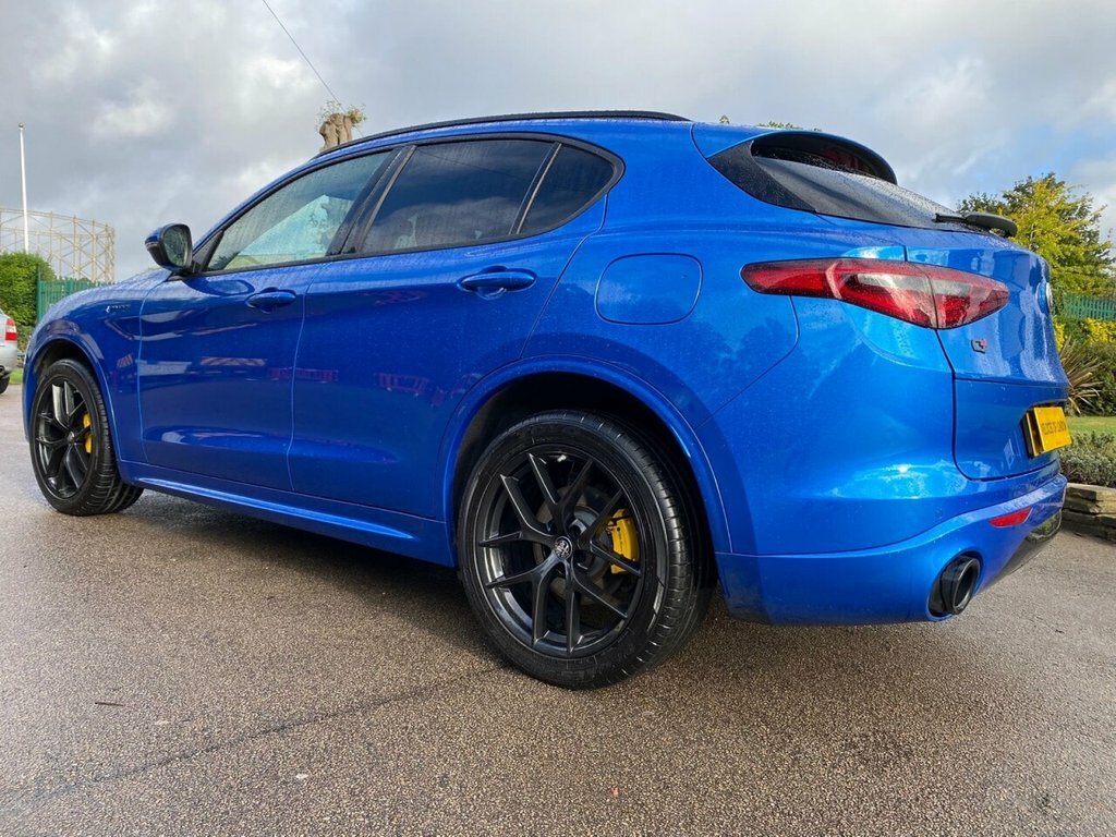 Alfa Romeo Stelvio 2L Veloce Blue #5