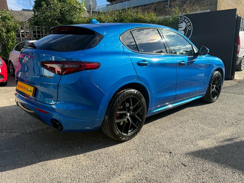 Alfa Romeo Stelvio 2.0 Turbo 280 Veloce Red #31