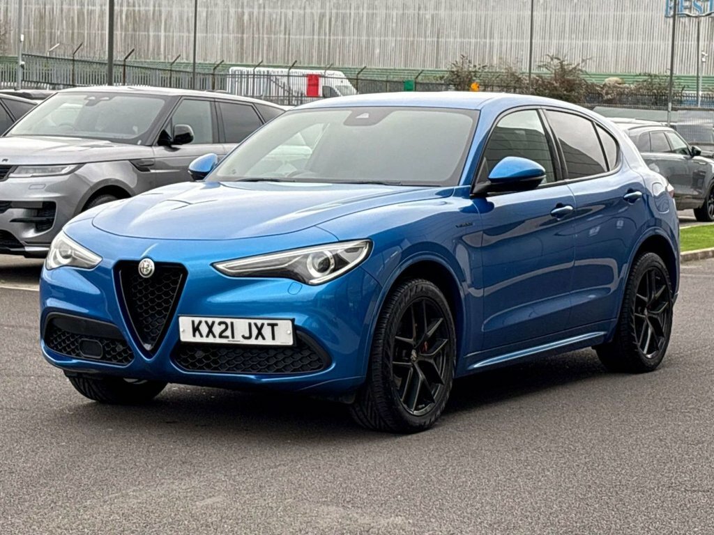 Alfa Romeo Stelvio 2L Veloce Blue #4