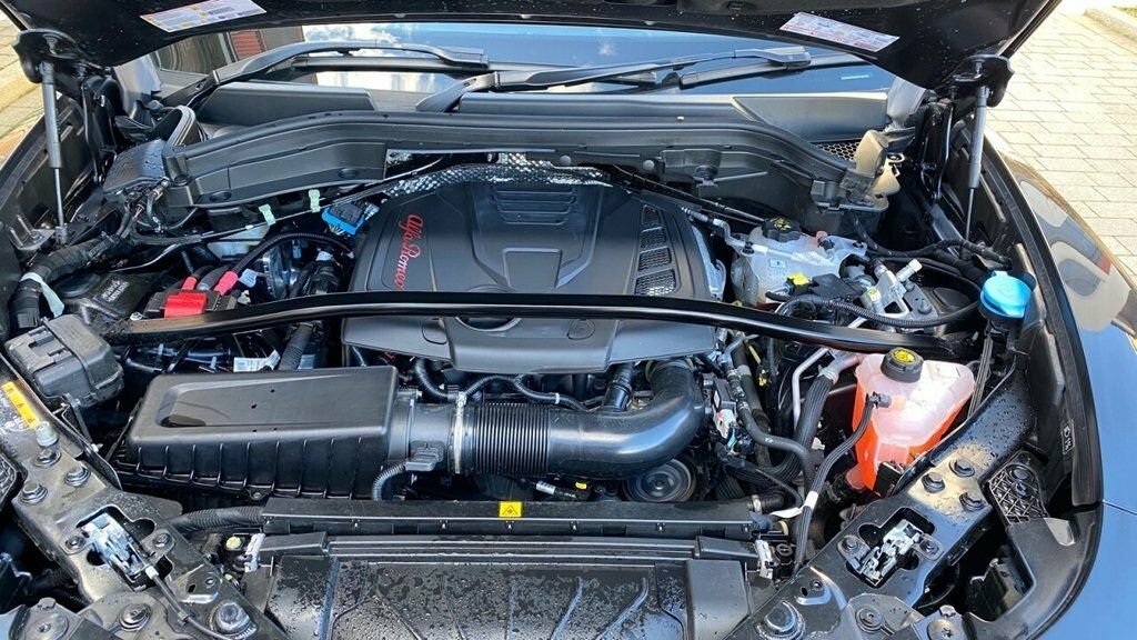 Alfa Romeo Stelvio 2.0 Turbo 280 Veloce Blue #13