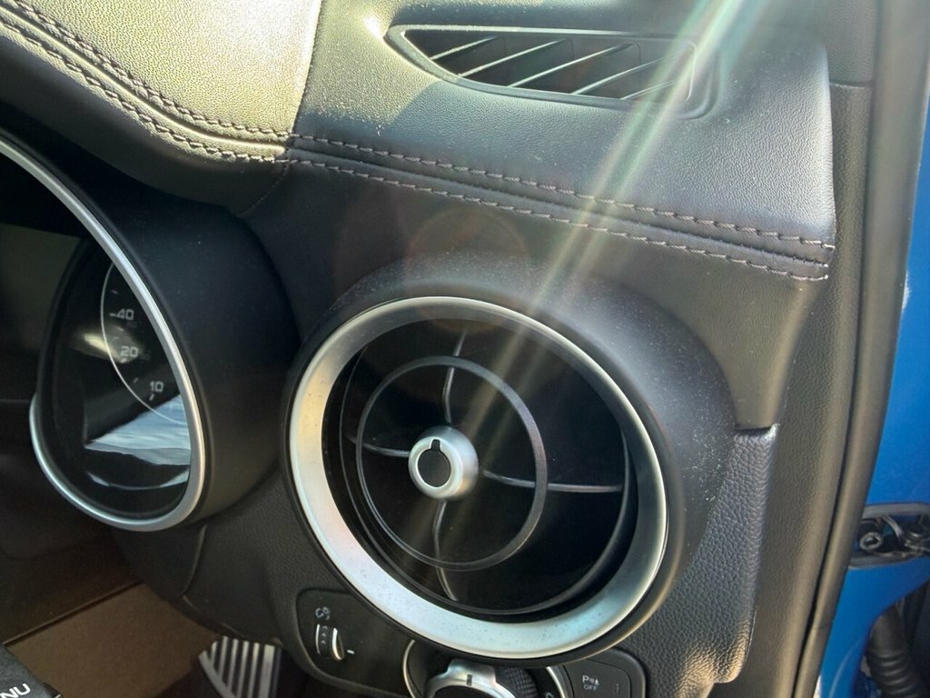 Alfa Romeo Stelvio 2.0 Turbo 280 Veloce Red #24
