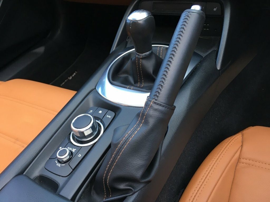 Fiat 124 Spider 1.4 Multiair Lusso Plus Convertible Eur Black #36