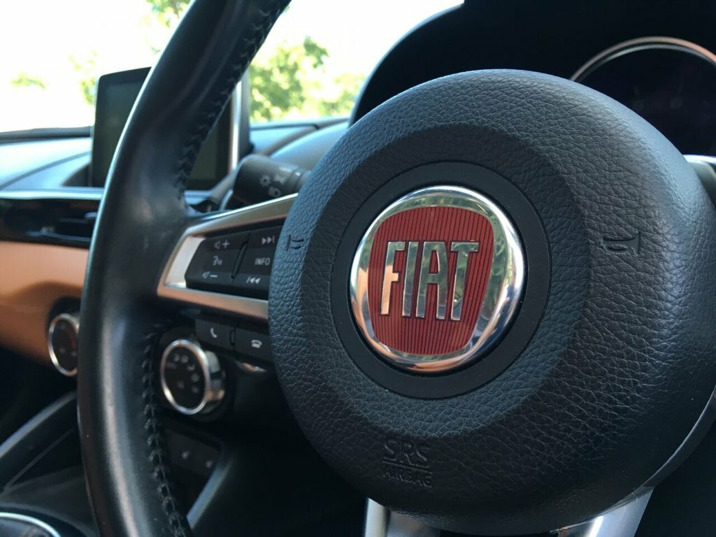 Fiat 124 Spider 1.4 Multiair Lusso Plus Convertible Eur Black #32