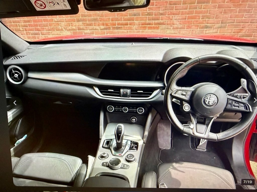 Alfa Romeo Stelvio Suv Red #2