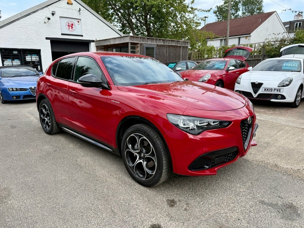 Alfa Romeo Stelvio Suv Red