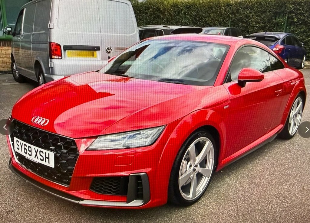 Audi TT Coupe Red
