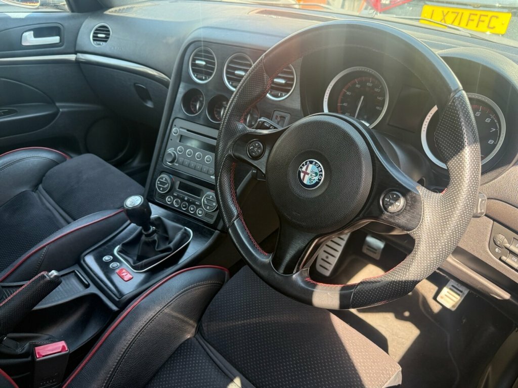 Alfa Romeo 159 1.7L Tbi Ti Black #6