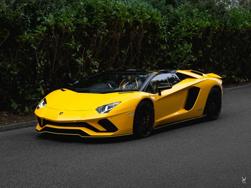 Lamborghini Aventador Yellow Yellow #3