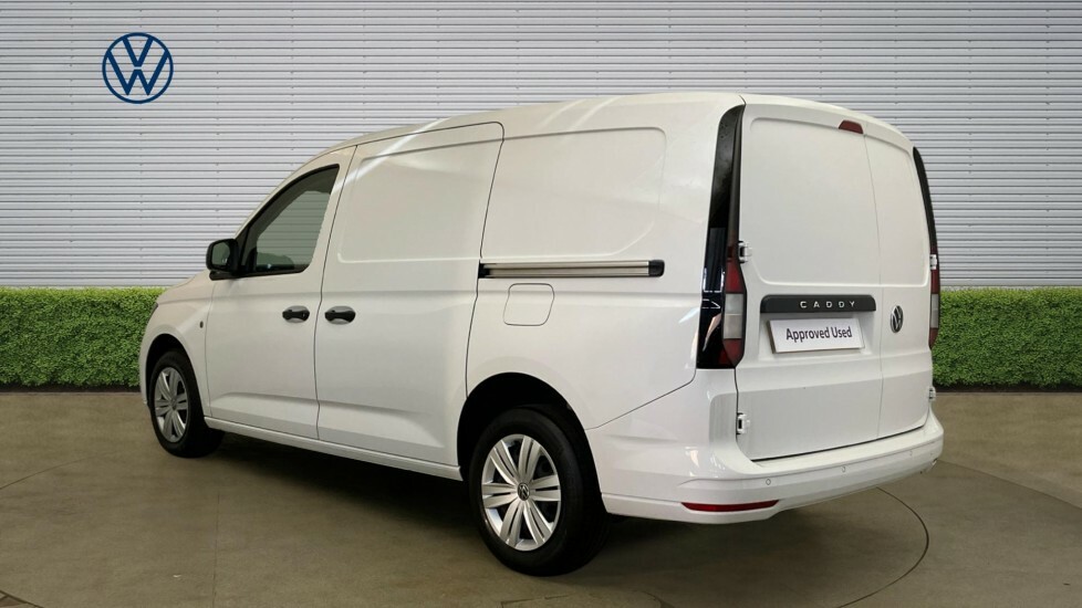 Volkswagen Caddy Maxi Commerce Plus White #3