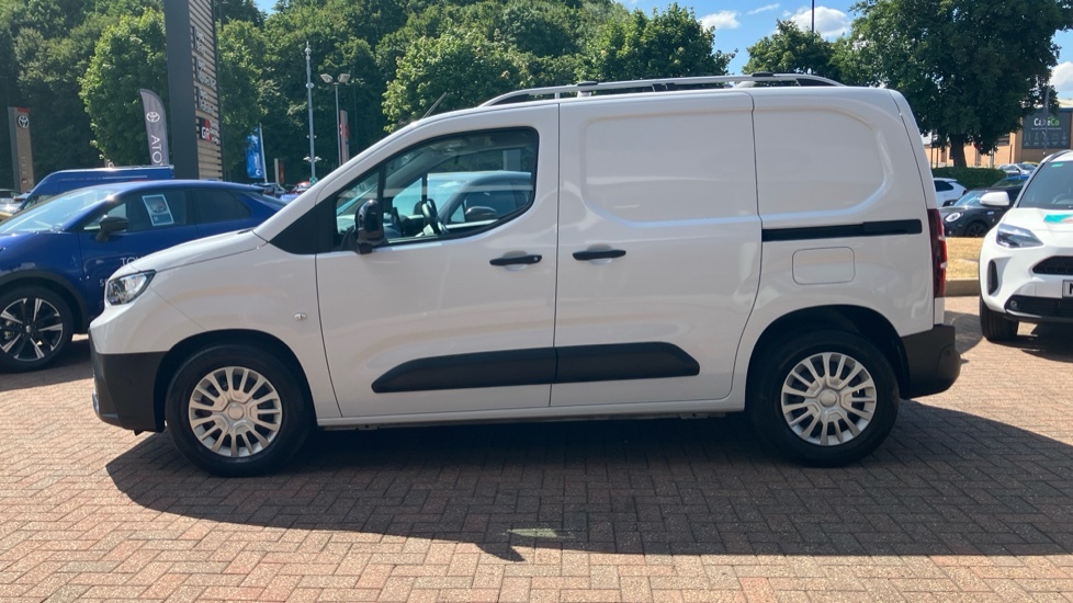 Toyota Proace City Active White #22