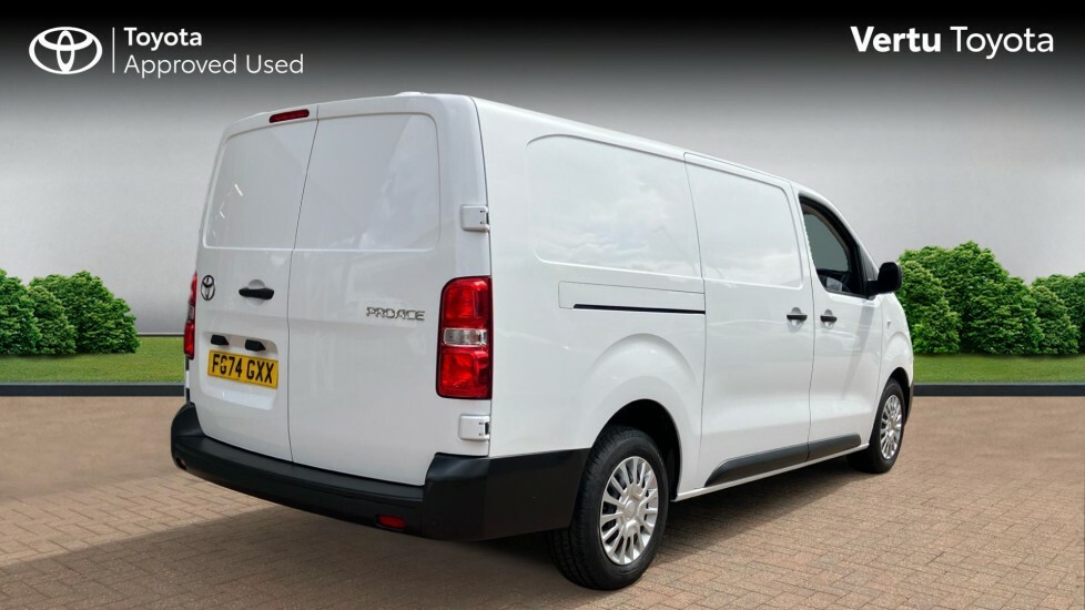 Toyota PROACE Icon White #2