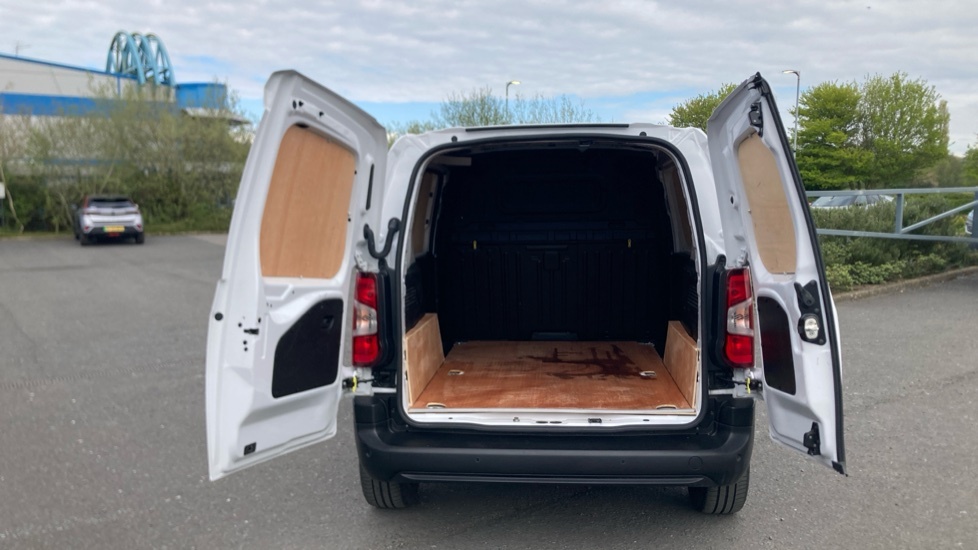 Citroen Berlingo Enterprise Edition White #5