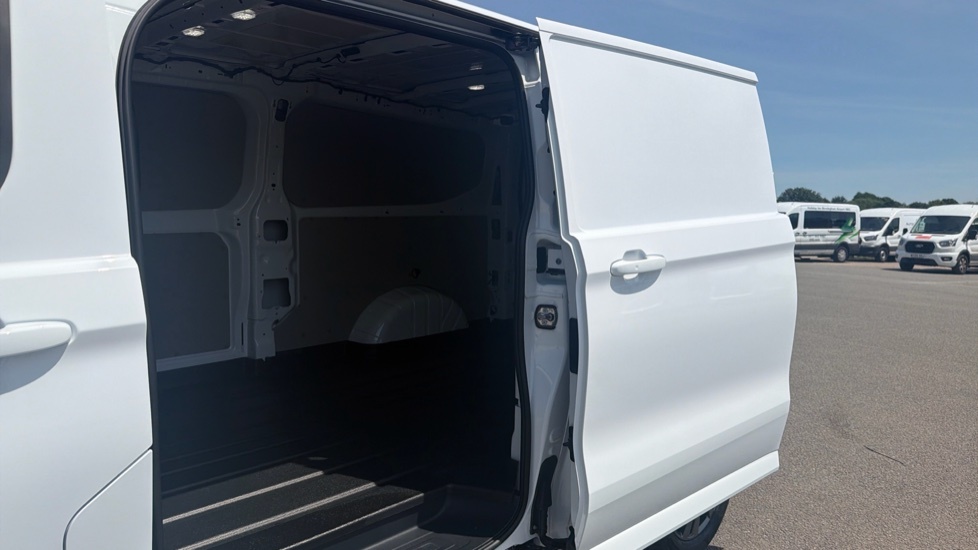 Ford Transit Custom Limited White #5