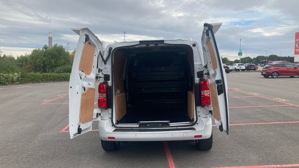 Vauxhall Vivaro Pro White #3