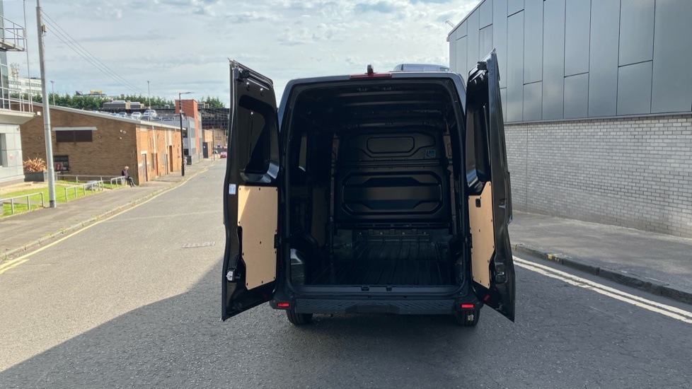 Nissan InterStar Tekna Black #4