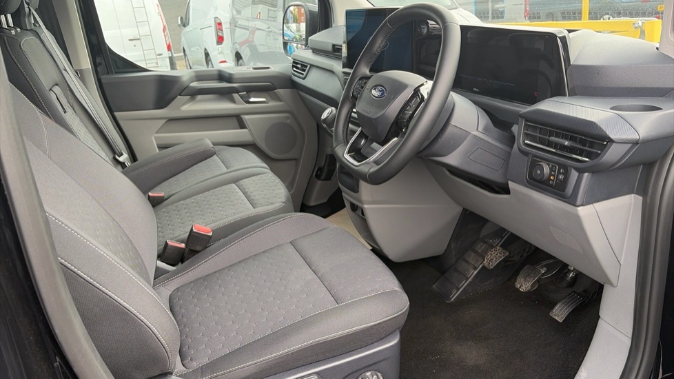 Ford Transit Custom Limited Black #4