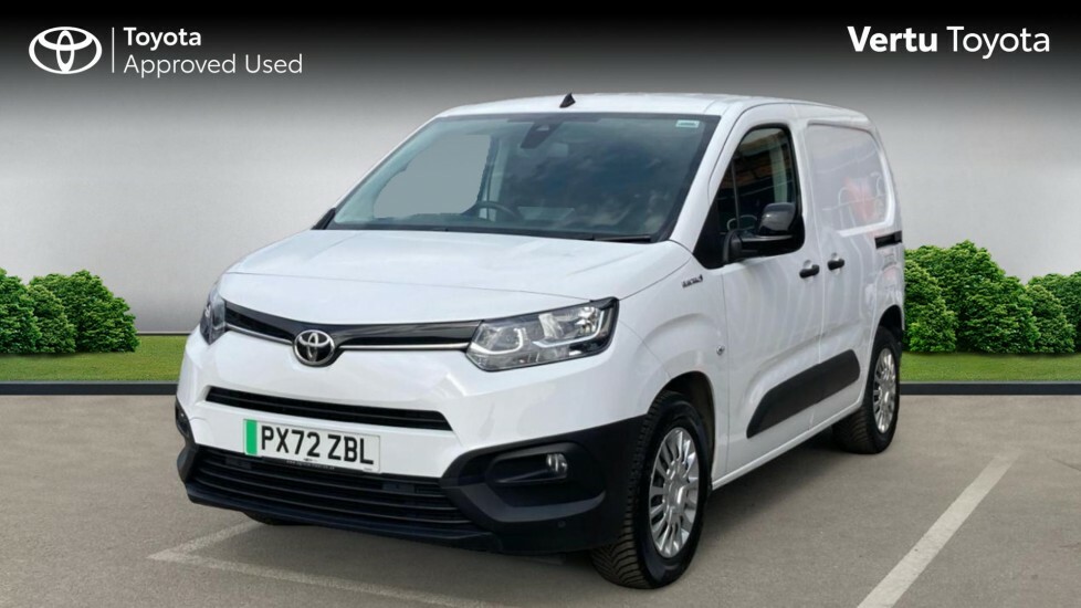 Toyota Proace City Icon White #3