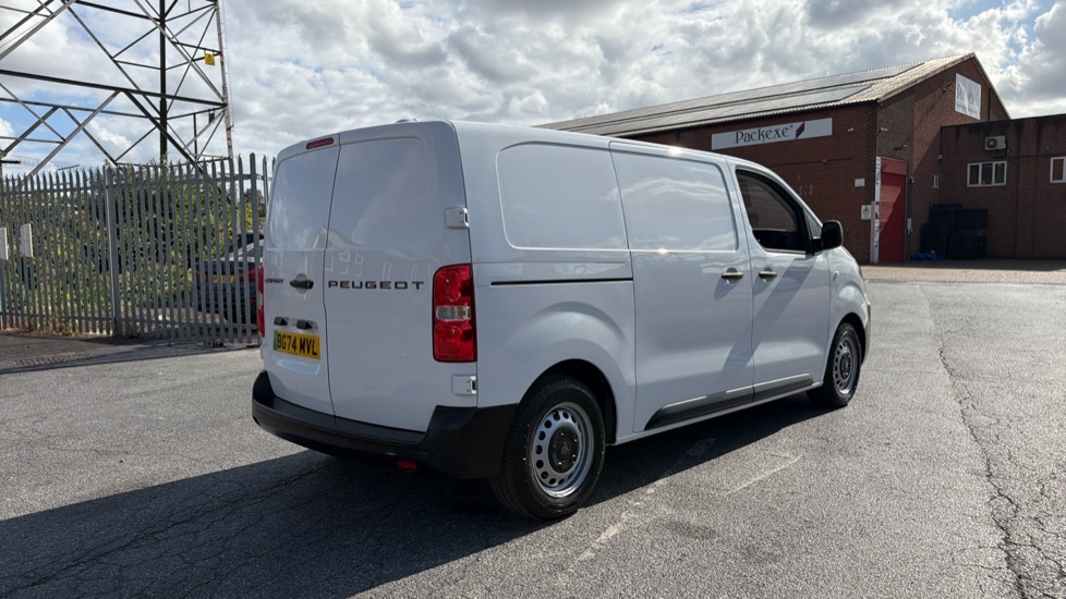 Peugeot E-Expert L1 100Kw 75Kwh Professional Mwb White #10