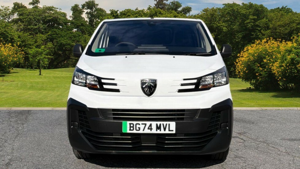 Peugeot E-Expert L1 100Kw 75Kwh Professional Mwb White #8