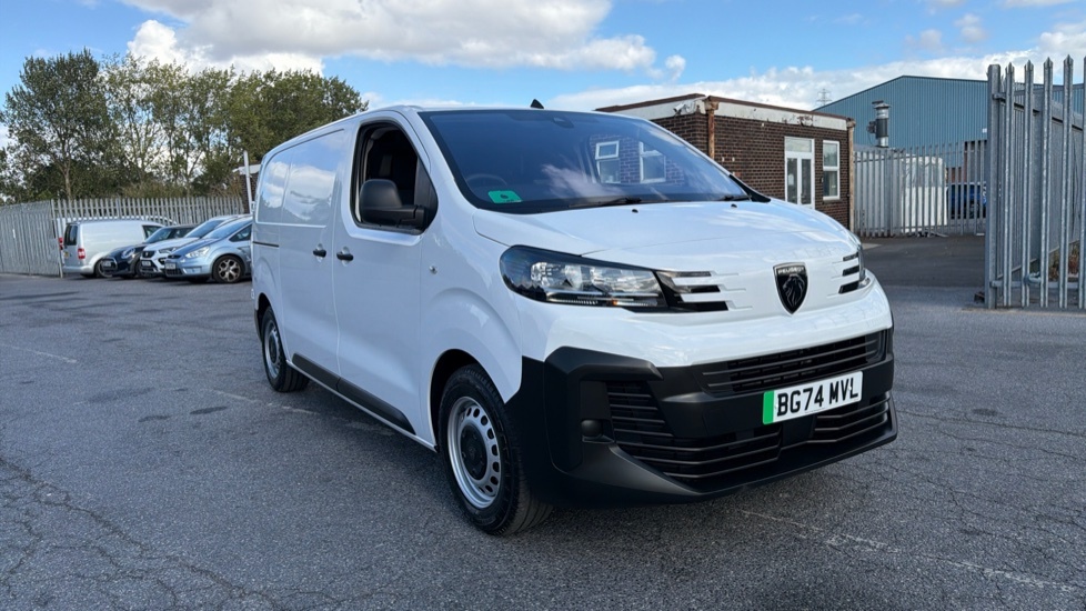 Peugeot E-Expert L1 100Kw 75Kwh Professional Mwb White #26