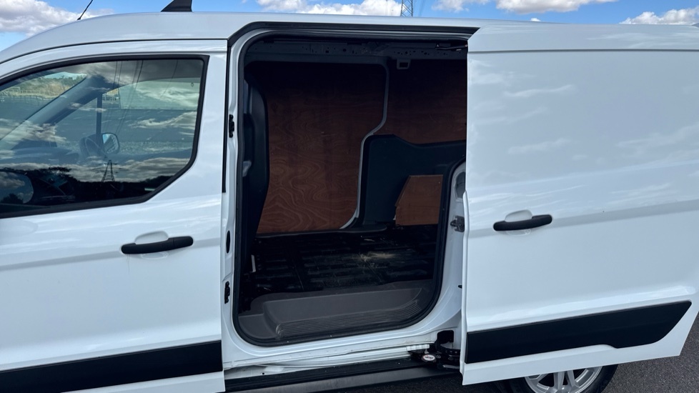 Ford Transit Connect Trend White #5
